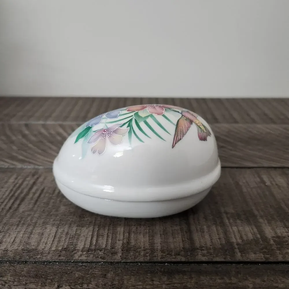 Baranyk Design Egg Shaped Ceramic Trinket Jewelry box Hummingbird Flowers
